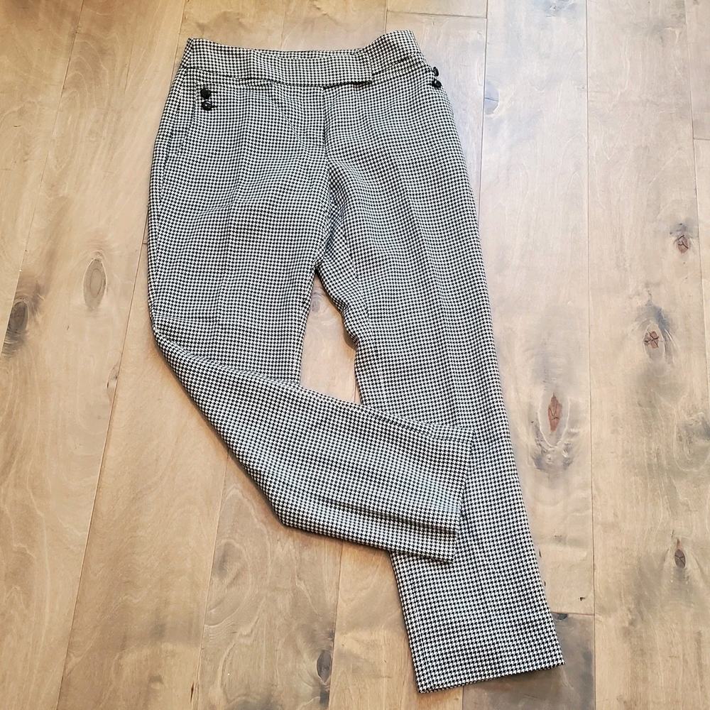 Ella Rose Women’s SZ 4 Houndstooth Print Pants Career/Office Button Accent Lined